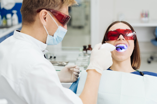 See A Laser Dentist For A Painless Treatment